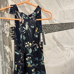 Banana republic Maxi Dress Sz 2 floral print